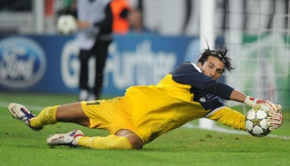 九游中心官网-_热火坚守防线，迎来关键胜利_，热火揭幕战