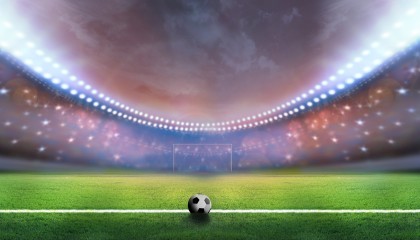 九游-伊朗队中场罗德里格斯在巴黎奥运会上展现出强大的组织能力，伊朗总统内甲德